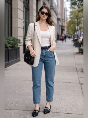 NEW Lee Women’s Relaxed Fit Tapered Leg Jeans – Size 16W (New with Tags)